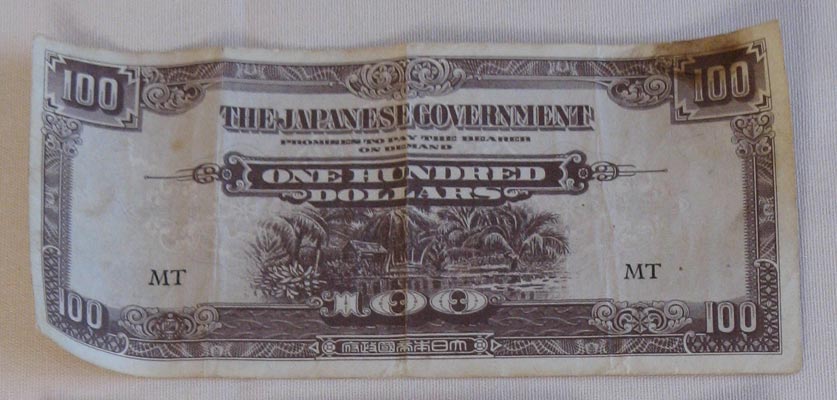 Japanese money
One hundred dollar note used during the Japanese occupation of Singapore, Malaysia, and South East Asia.
Keywords: 100214c NX32306