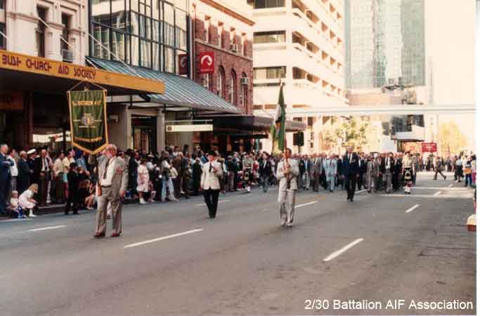 Anzac Day, Sydney, 1988
Keywords: 061226 AnzacDay1988