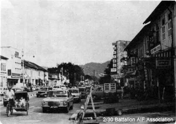 1979 Tour, Day 06
Batu Pahat 16/1/1979 - Street scene of 1979 Batu Pahat.

Included in the report of the 2/30 Bn Group Tour to Malaysia and Singapore. See details in [url=http://www.230battalion.org.au/Makan/Issues/Makan248.htm#Day06]Makan 248, Day 6, 16/1/1979.[/url]
Keywords: Makan248