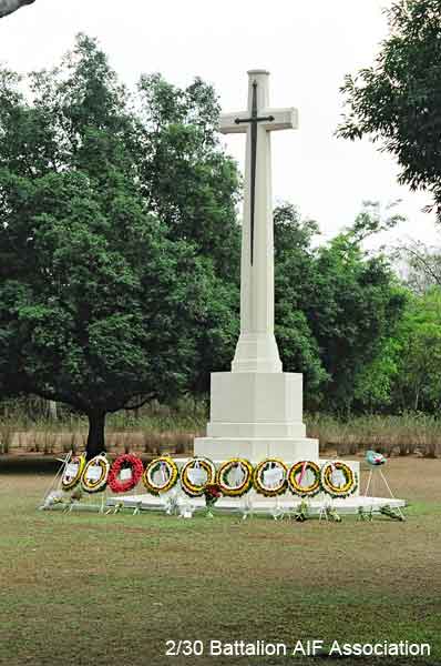 Thanbyuzayat War Cemetery
Cross of Sacrifice
